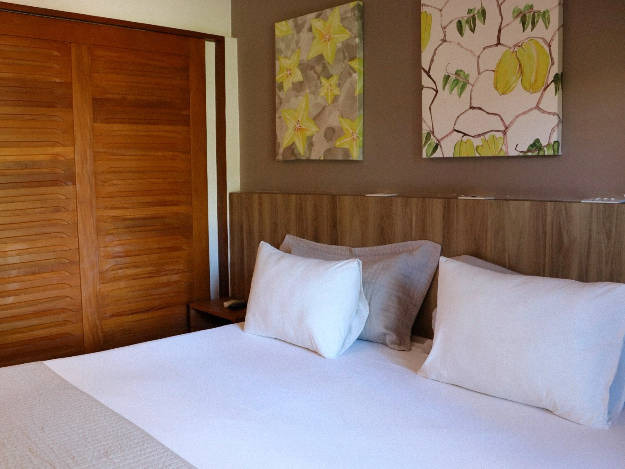 Detalhe da cama king size